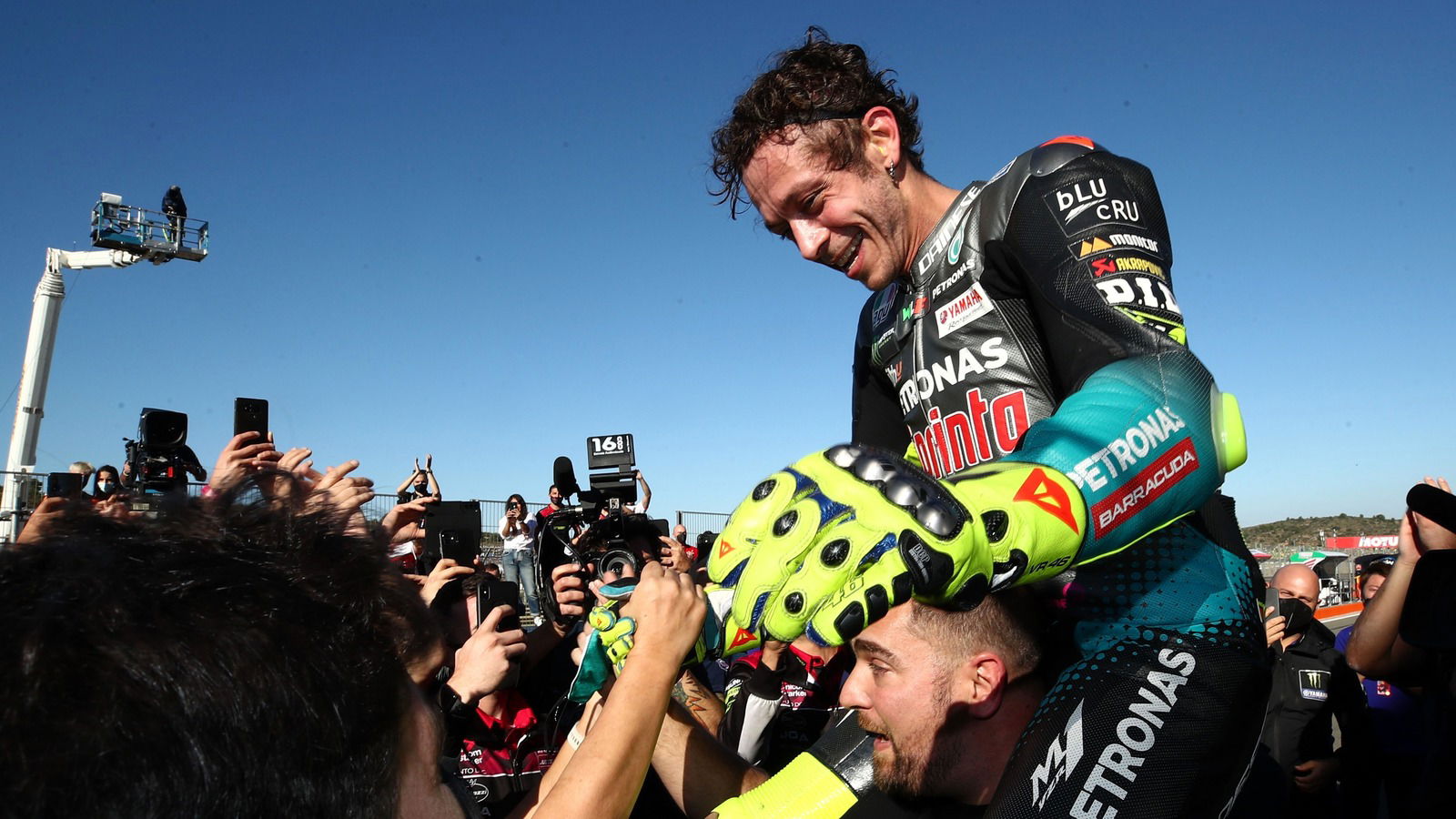 motogp-timer-never-miss-a-lap-with-real-time-race-countdown